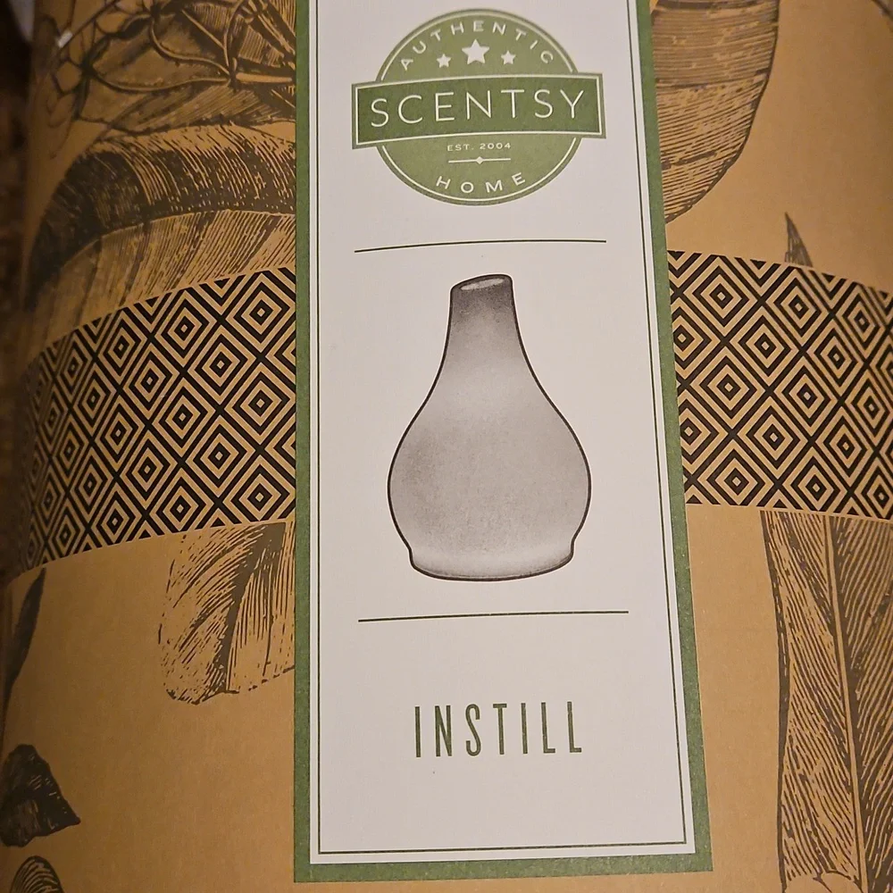 New Scentsy Instill Diffuser Shade
